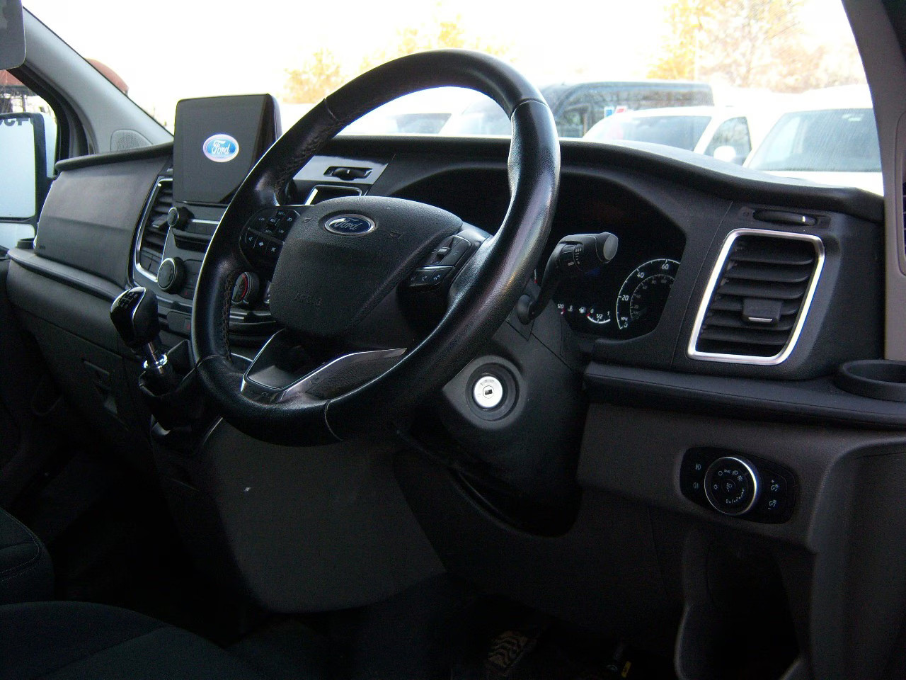 Ford Transit Custom (2020) — image 11