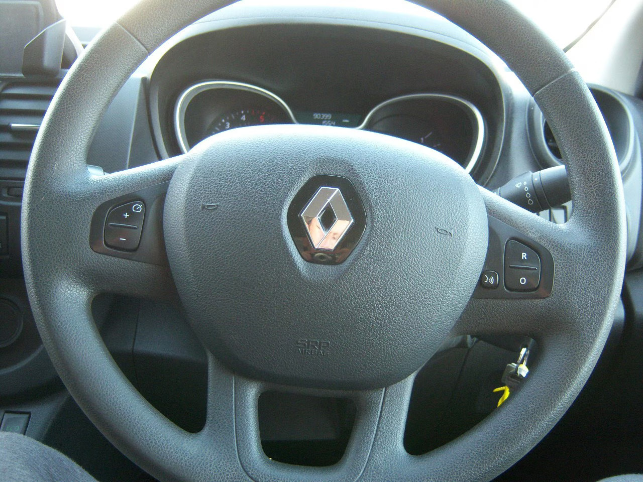 Renault Trafic (2021) — image 15