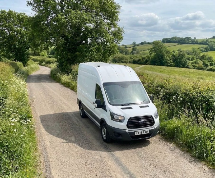 Ford Transit (2018) — image 1