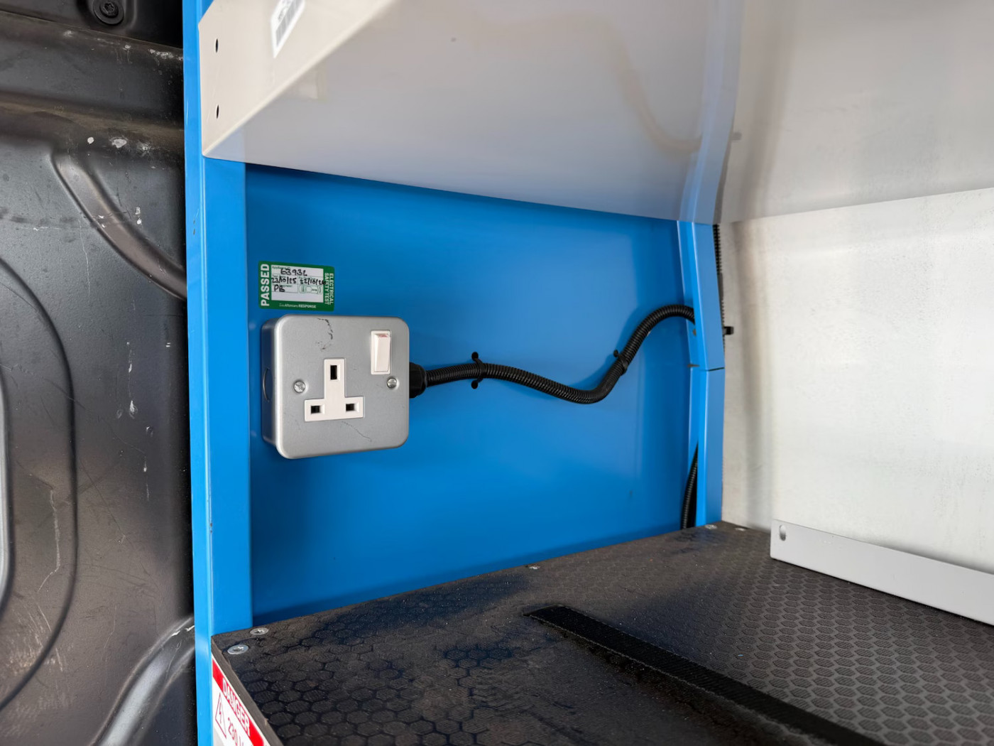 Ford Transit (2018) — image 13