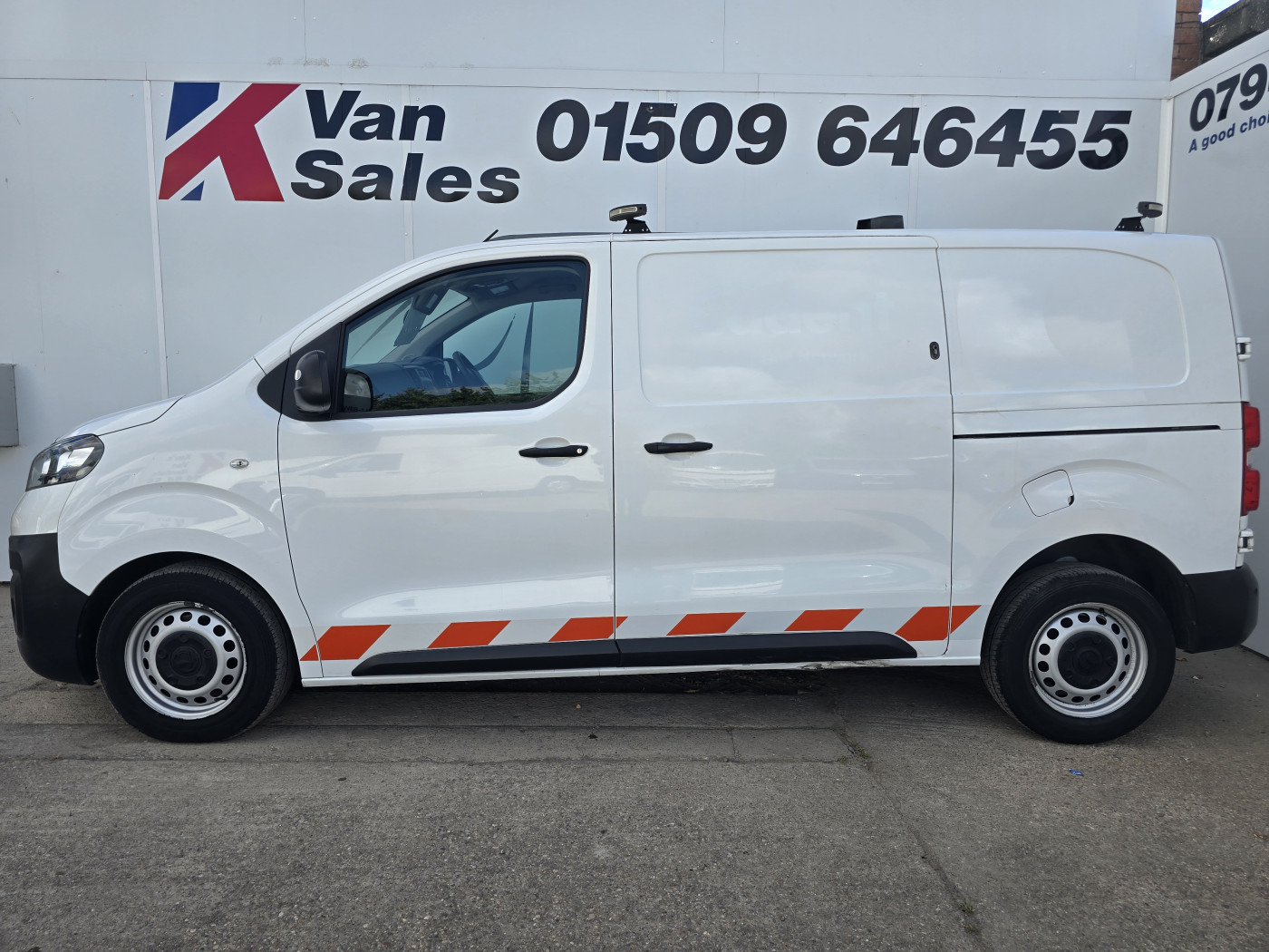 Vauxhall Vivaro (2019) — image 2