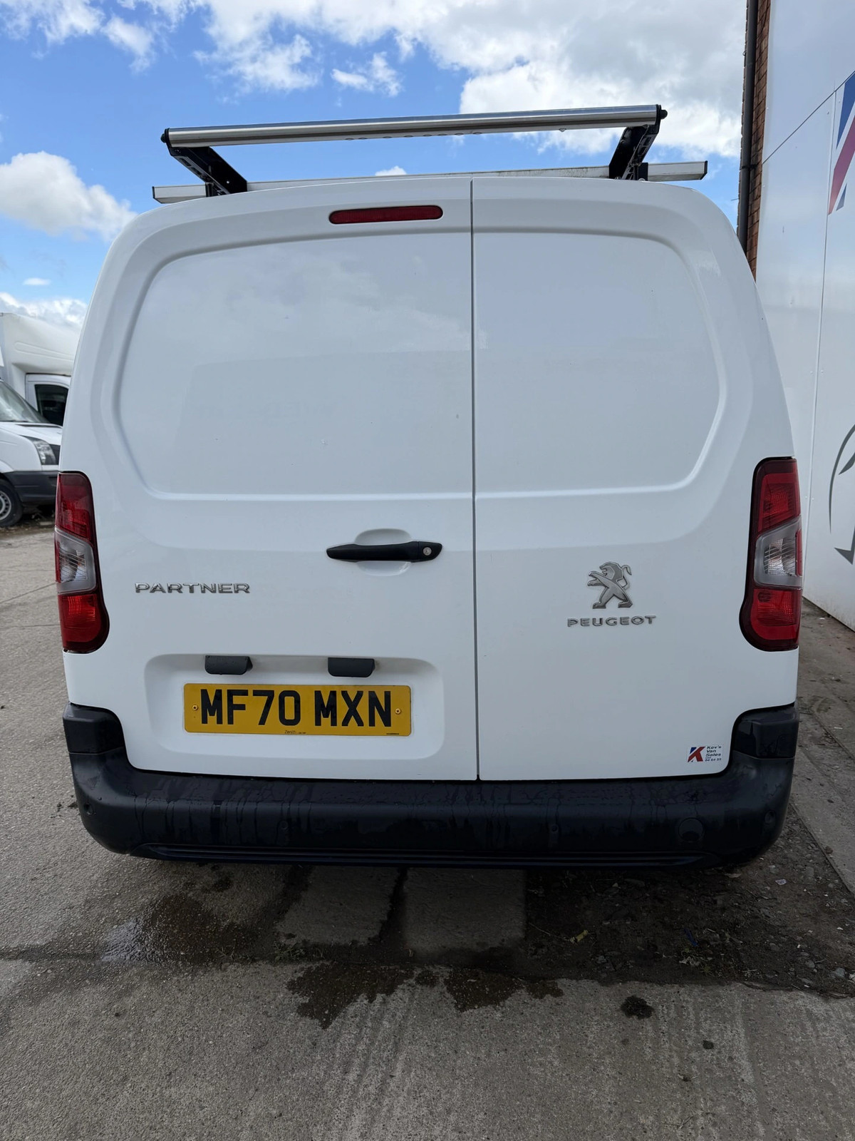 Peugeot Partner (2020) — image 9