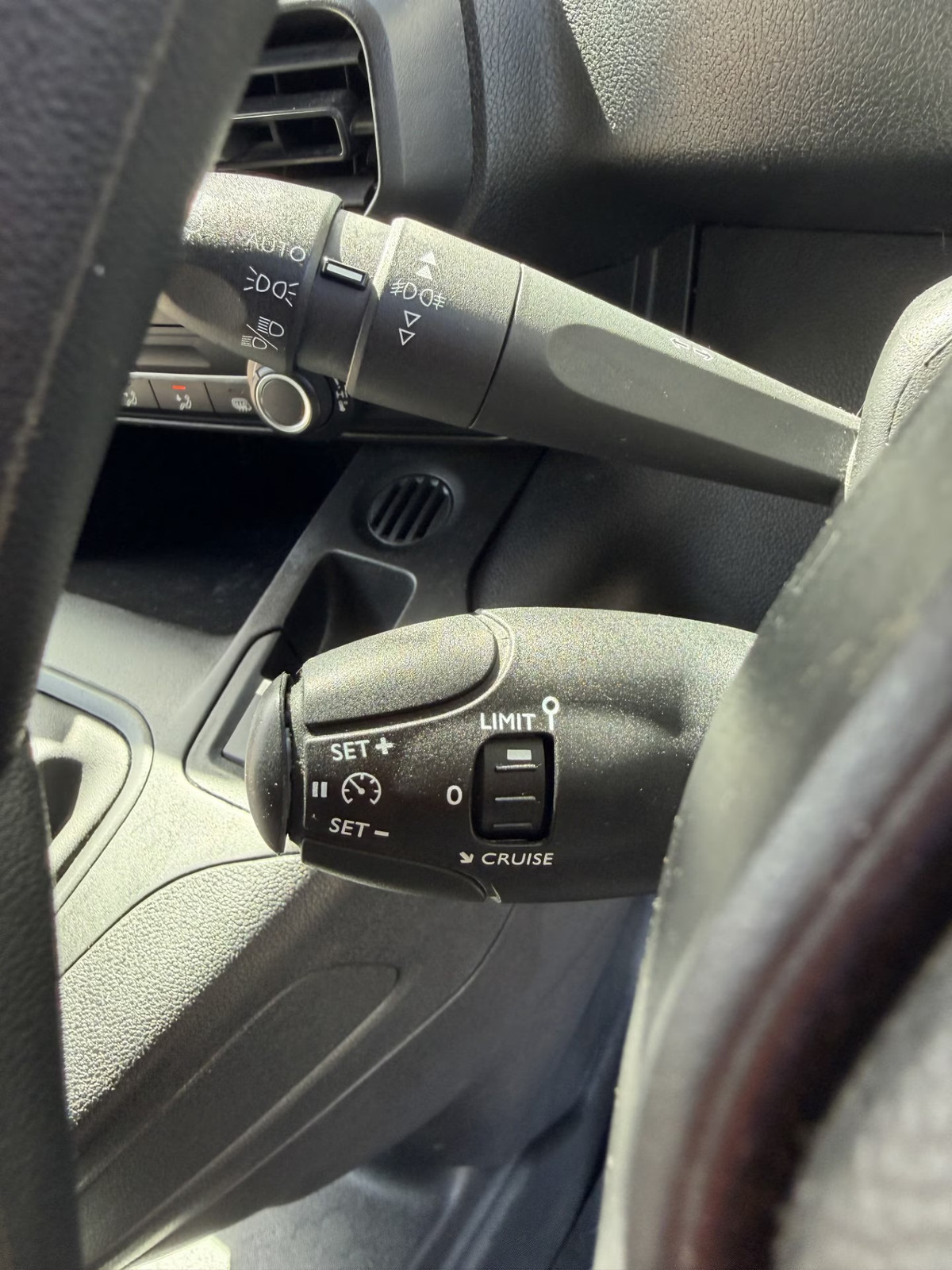 Peugeot Partner (2020) — image 14