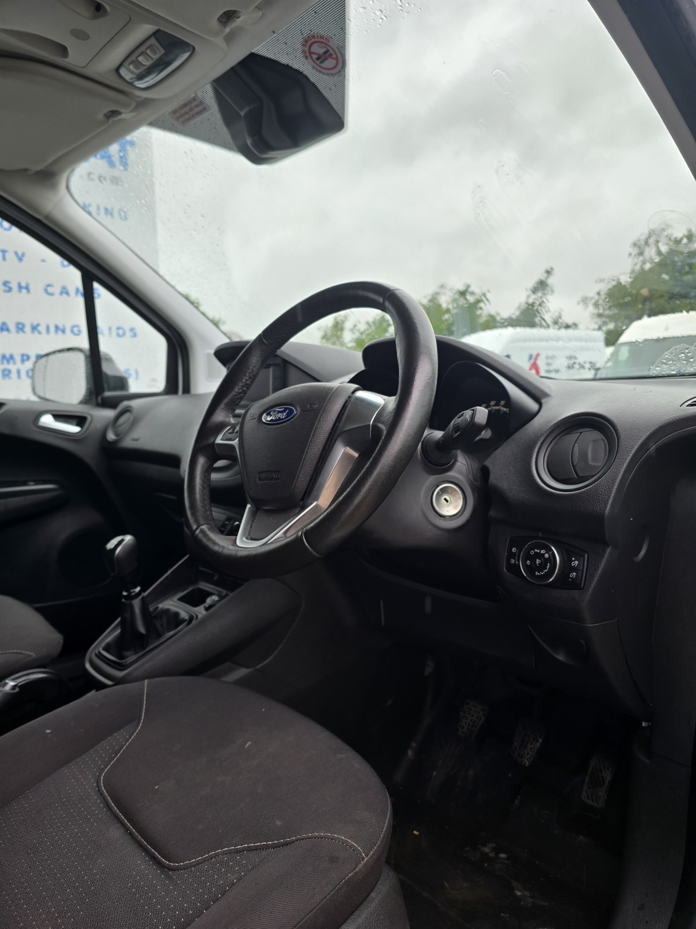 Ford Transit (2021) — image 8