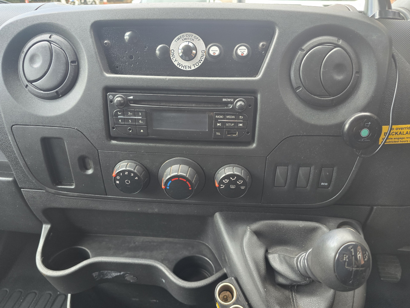 Vauxhall Movano MWB (2019) — image 10