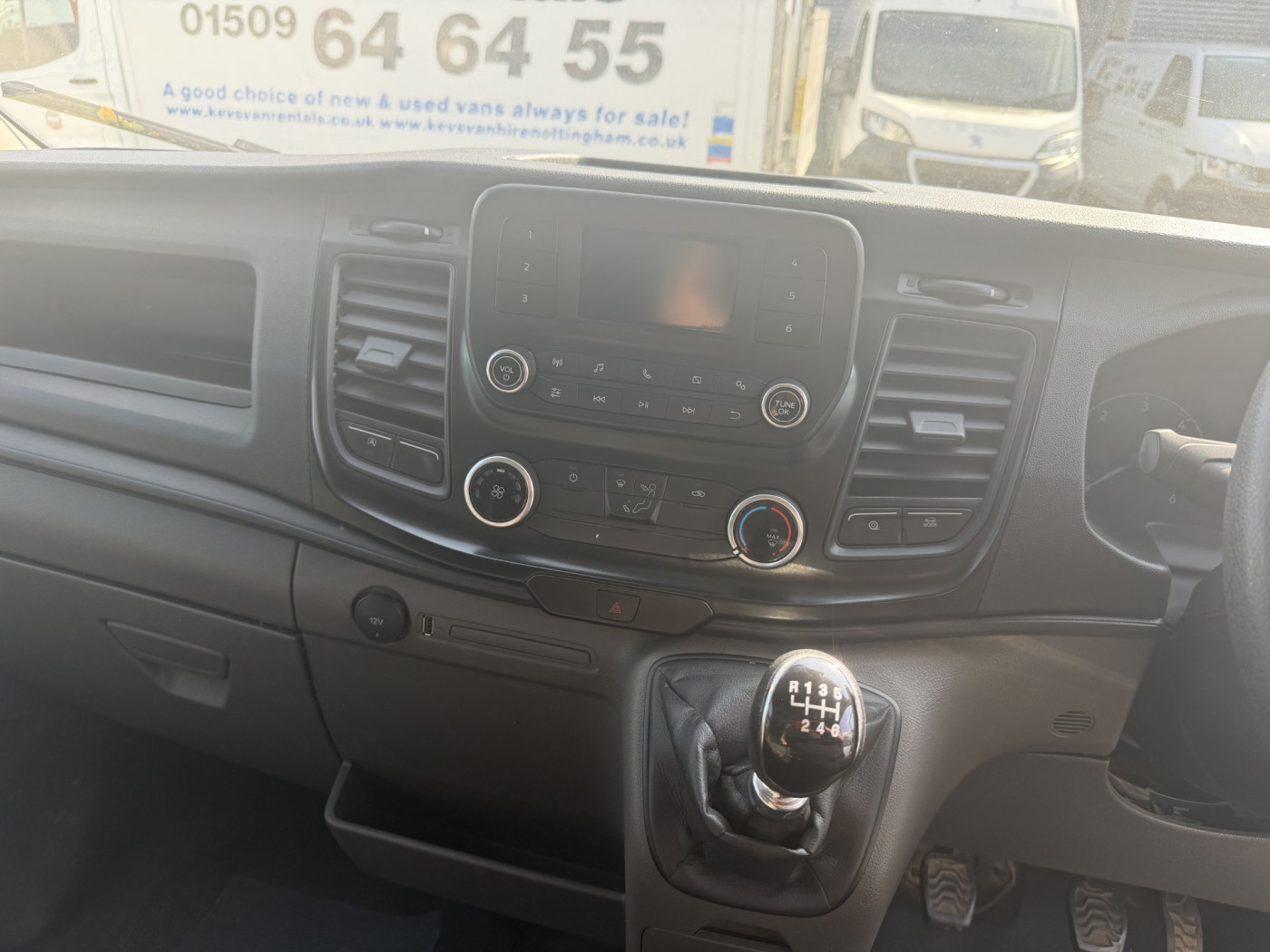 Ford Transit (2022) — image 3
