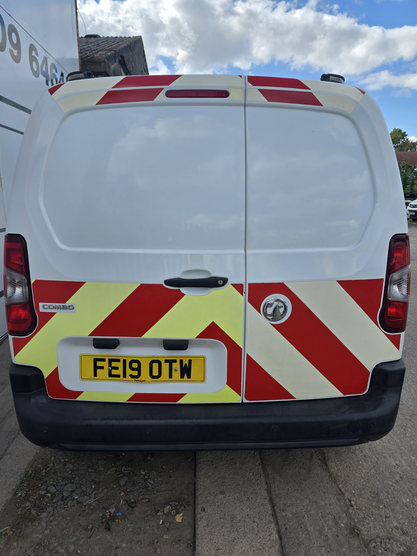 Vauxhall Combo (2019) — image 5