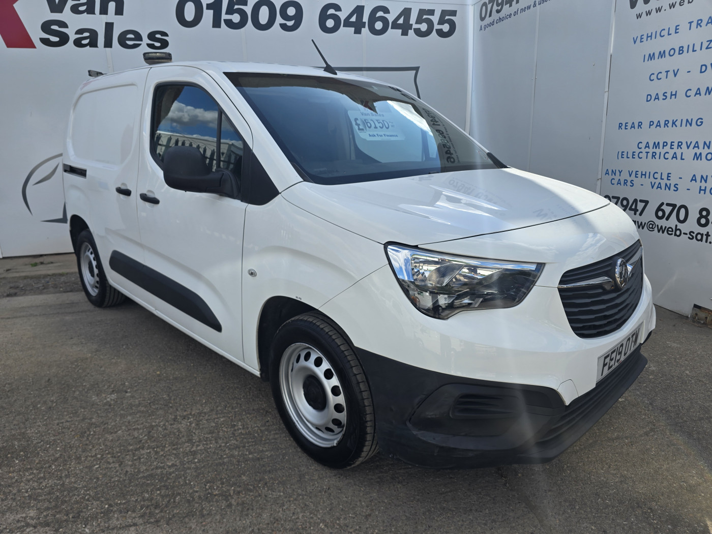 Vauxhall Combo (2019) — image 10