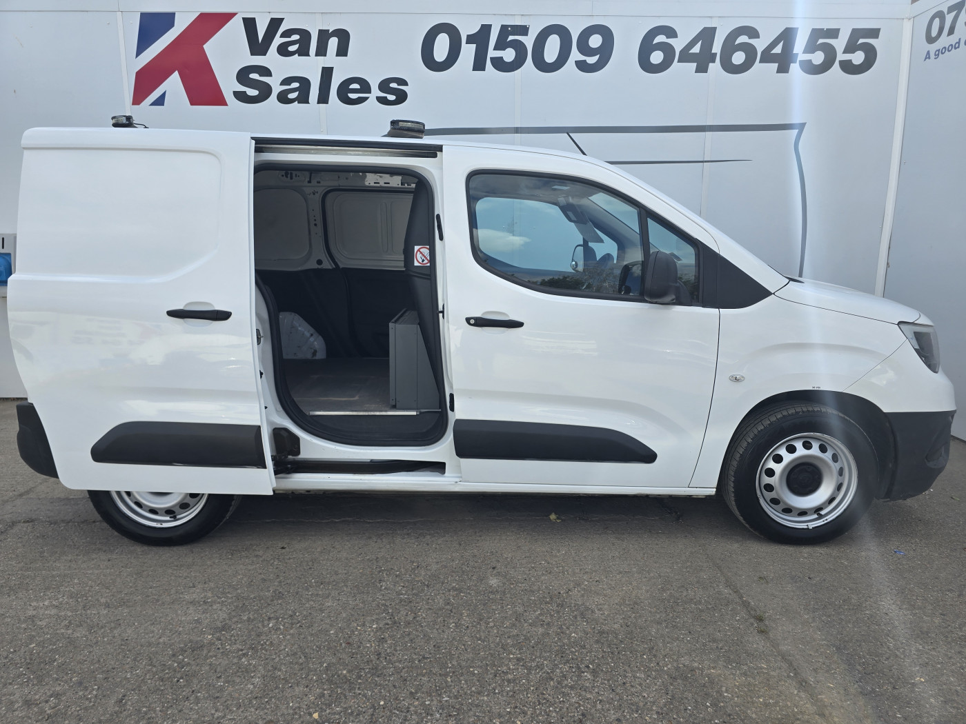 Vauxhall Combo (2019) — image 9