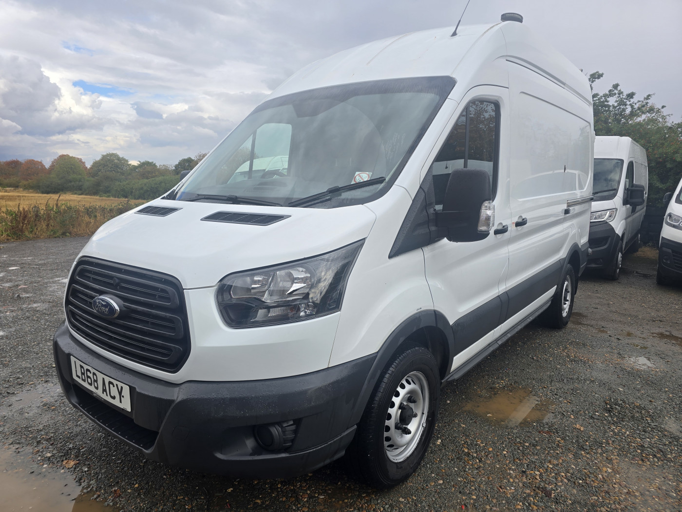 Ford Transit (2019) — image 9