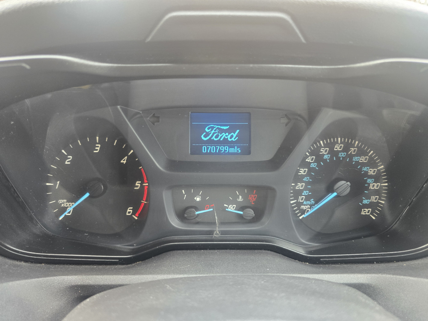 Ford Transit (2019) — image 12