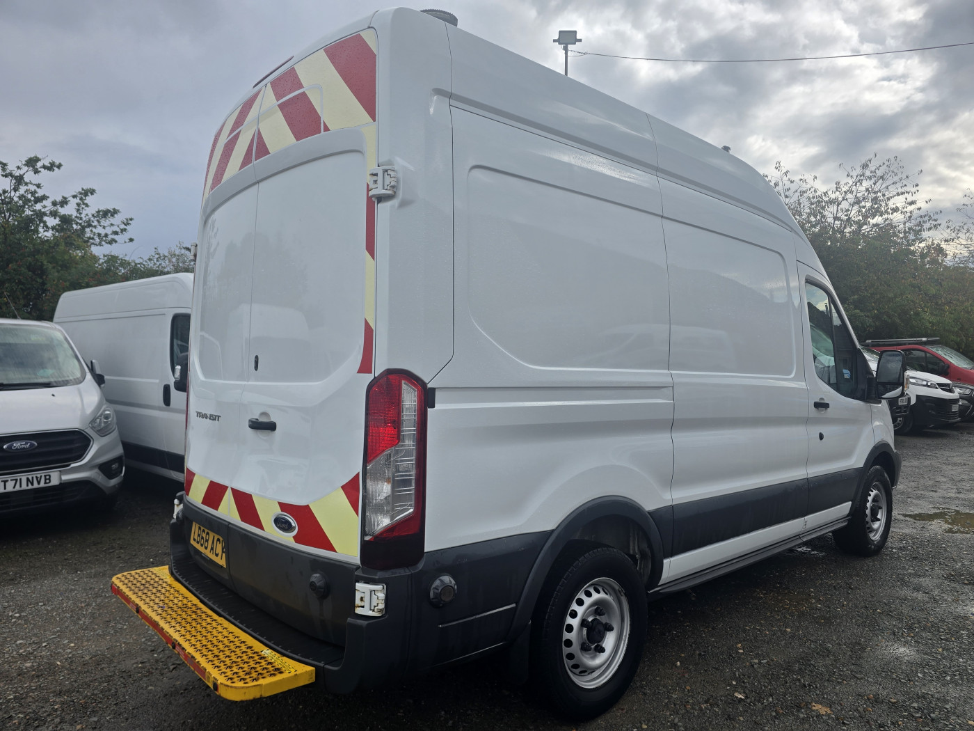 Ford Transit (2019) — image 3