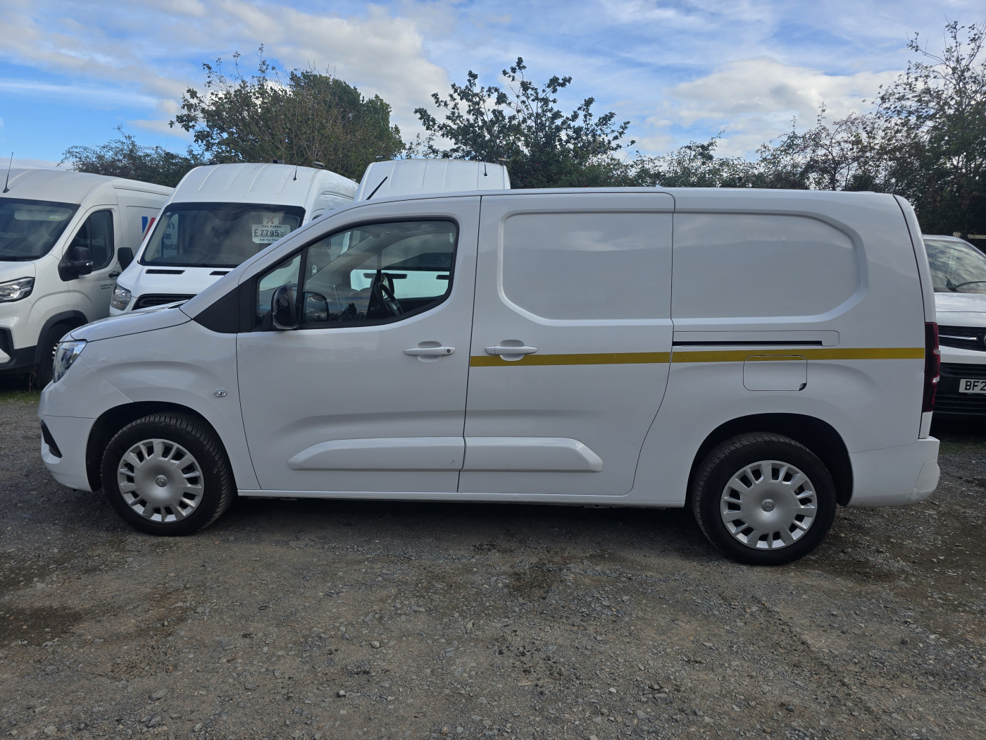 Vauxhall Combo Cargo L2 (2023) — image 2