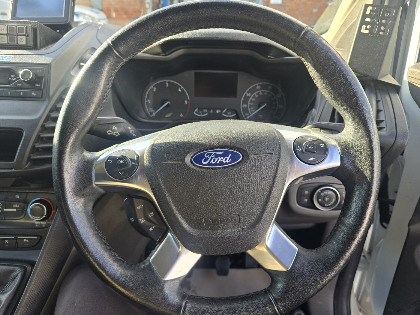 Ford Transit Connect (2020) — image 12