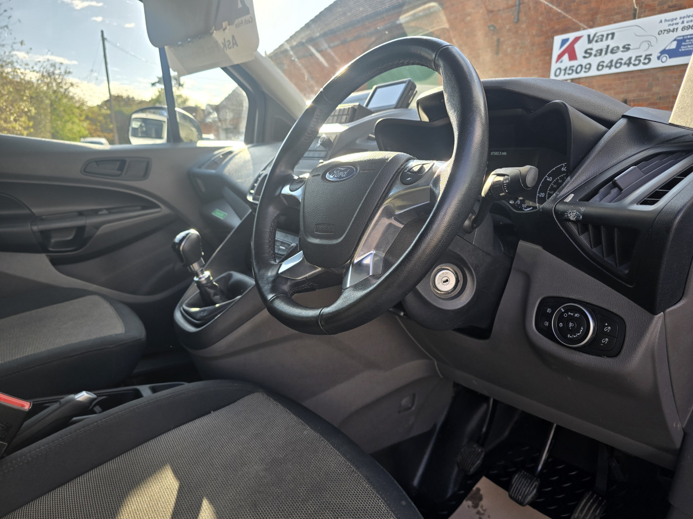 Ford Transit Connect (2020) — image 11