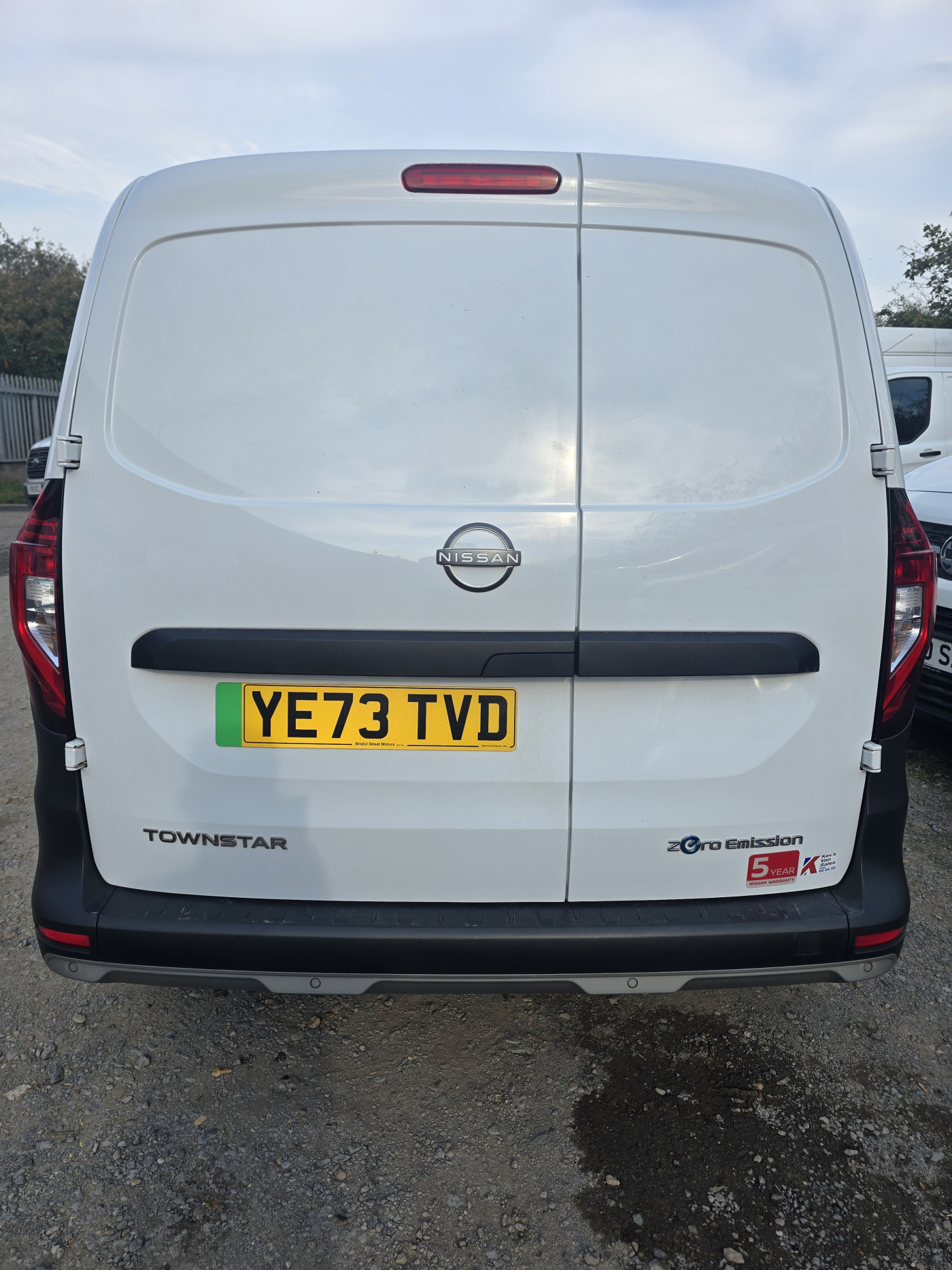 Nissan Townstar Electric Automatic (2023) — image 5