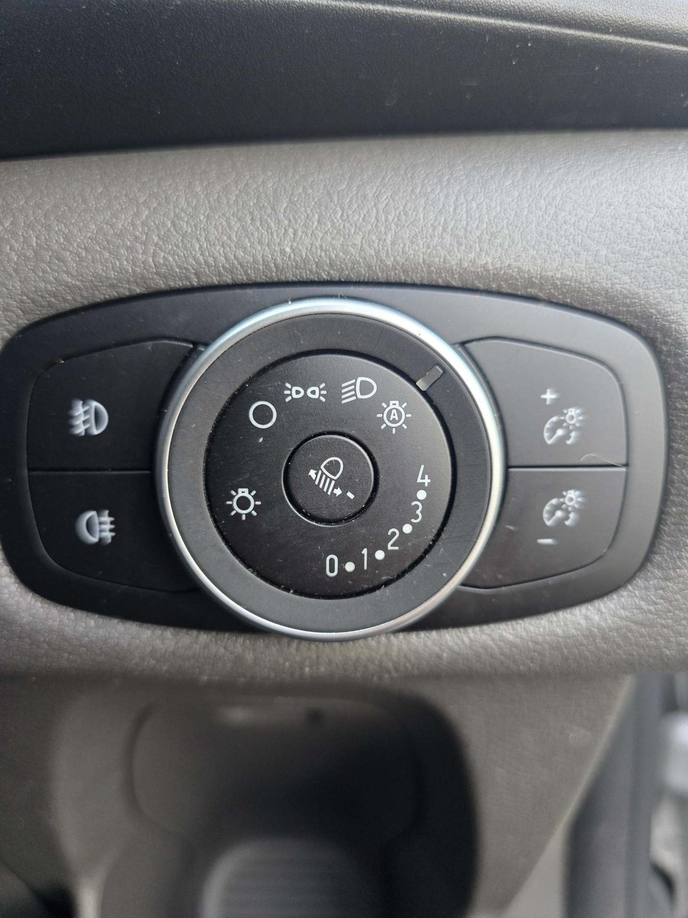 Ford Transit (2022) — image 11