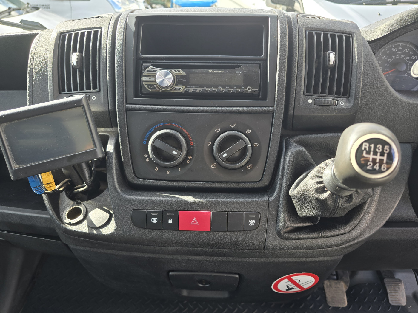 Citroen Relay (2018) — image 19