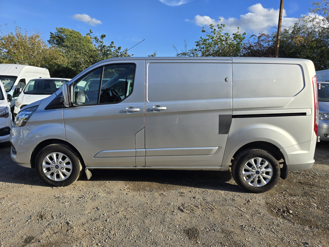 Ford Transit (2022) — image 2