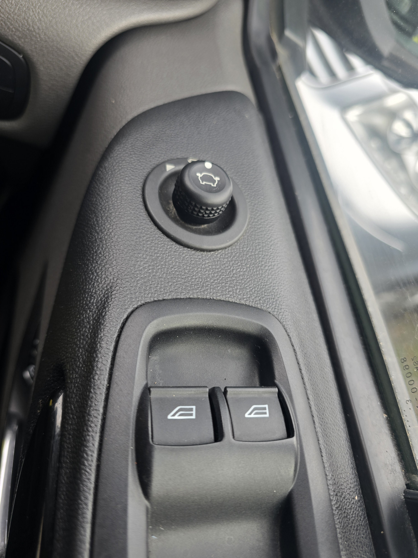 Ford Transit (2023) — image 17