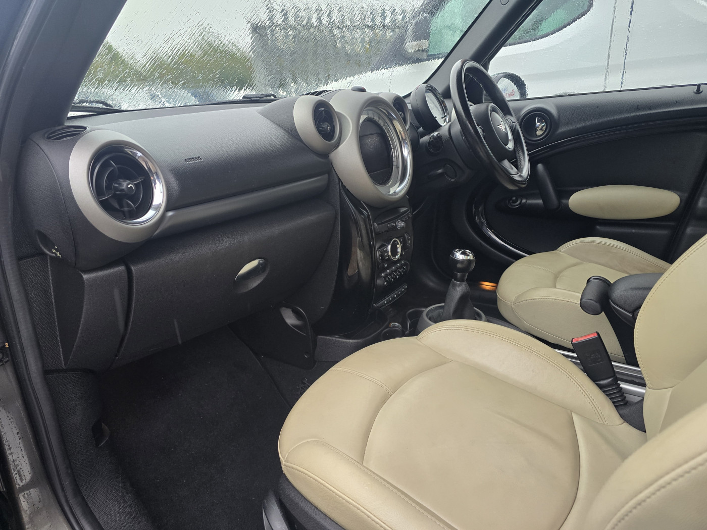 Mini Cooper S (2011) — image 17