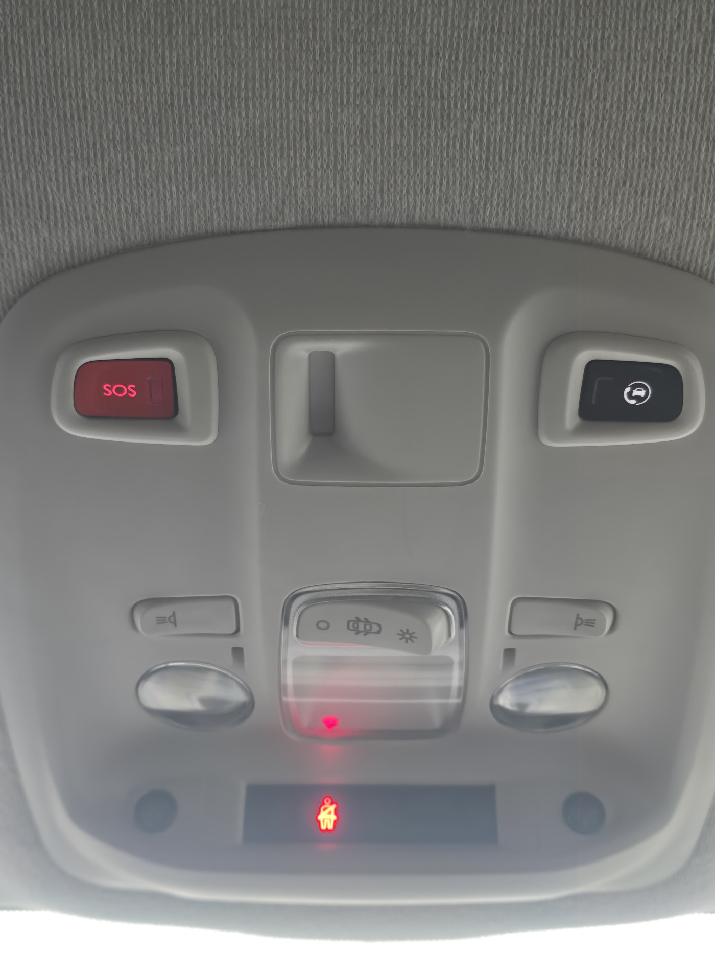 Vauxhall Vivaro L2 (2020) — image 19