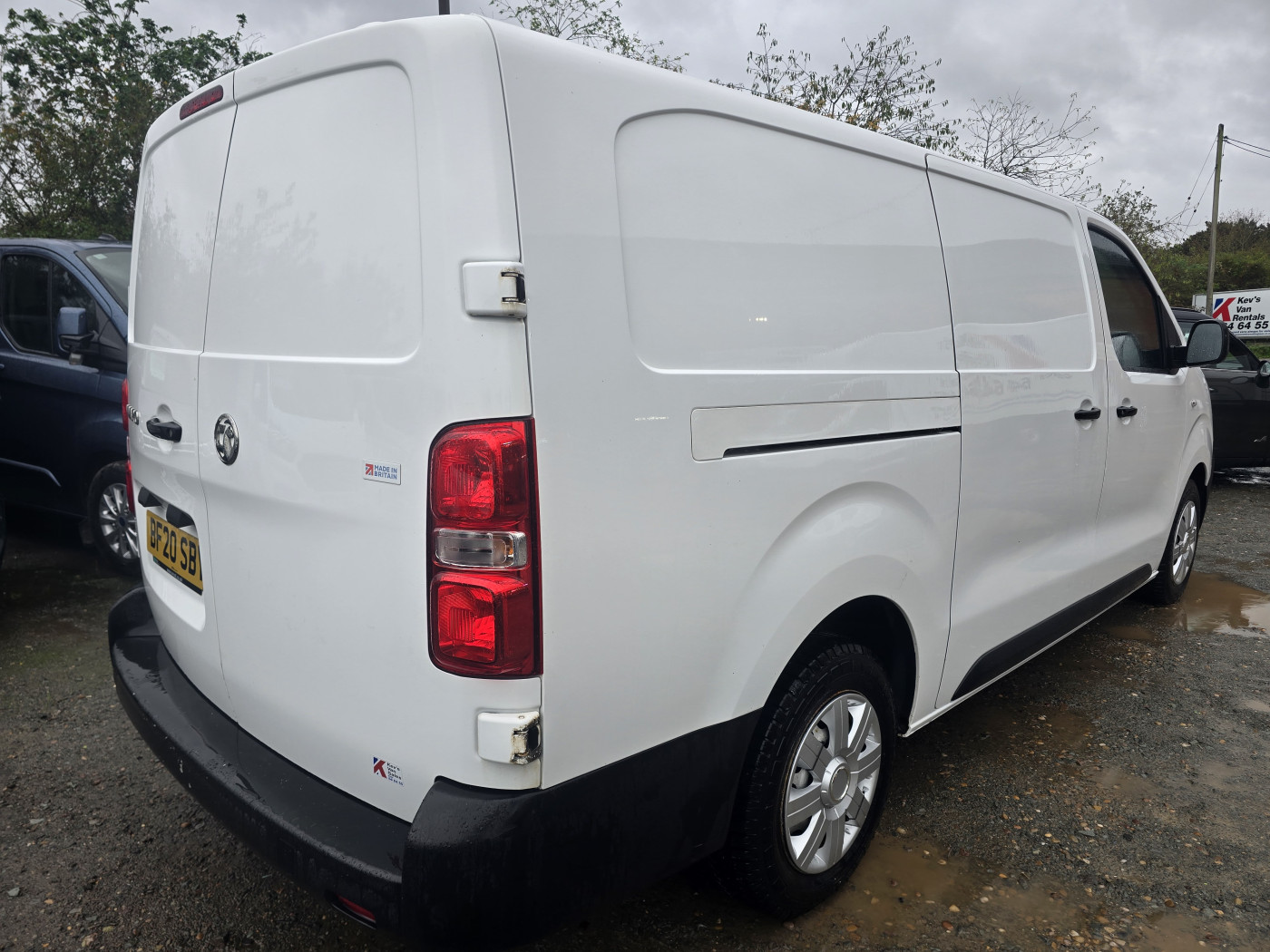 Vauxhall Vivaro L2 (2020) — image 4