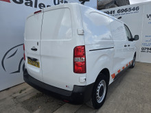 Vauxhall Vivaro (2019) — thumbnail 7