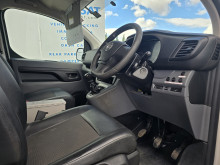 Vauxhall Vivaro (2019) — thumbnail 12