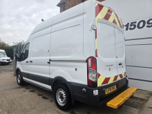 Ford Transit (2018) — thumbnail 4