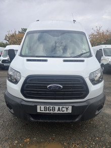 Ford Transit (2019) — thumbnail 10