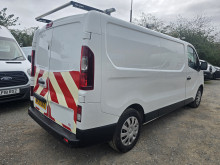 Renault LWB Trafic (2020) — thumbnail 7