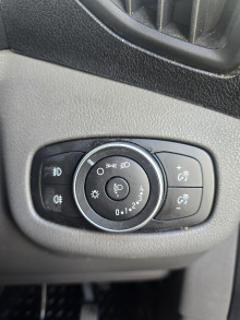 Ford Transit Connect (2020) — thumbnail 15