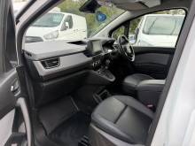 Nissan Townstar Electric Automatic (2023) — thumbnail 23