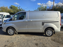 Ford Transit (2022) — thumbnail 2