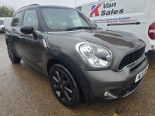 Mini Cooper S (2011) — thumbnail 1