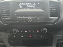 Vauxhall Vivaro L2 (2020) — thumbnail 17