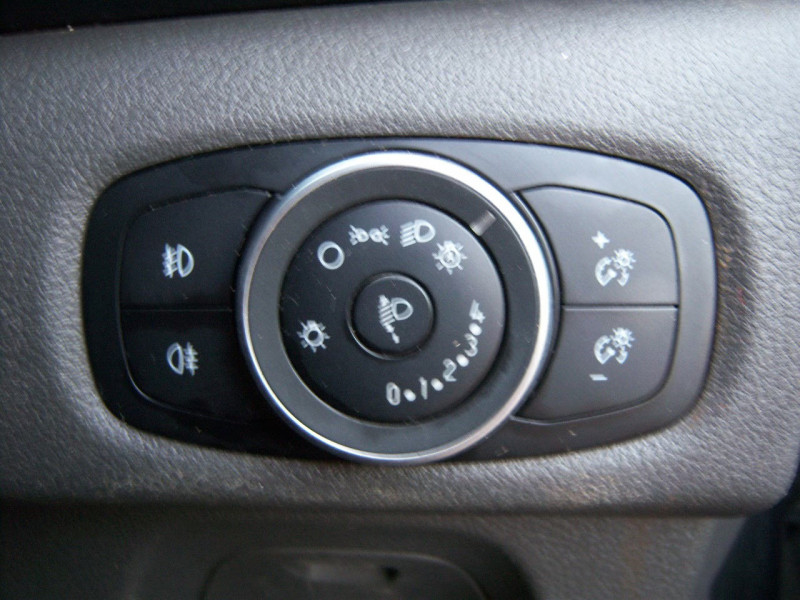 Ford Transit Custom (2020) — photo 13