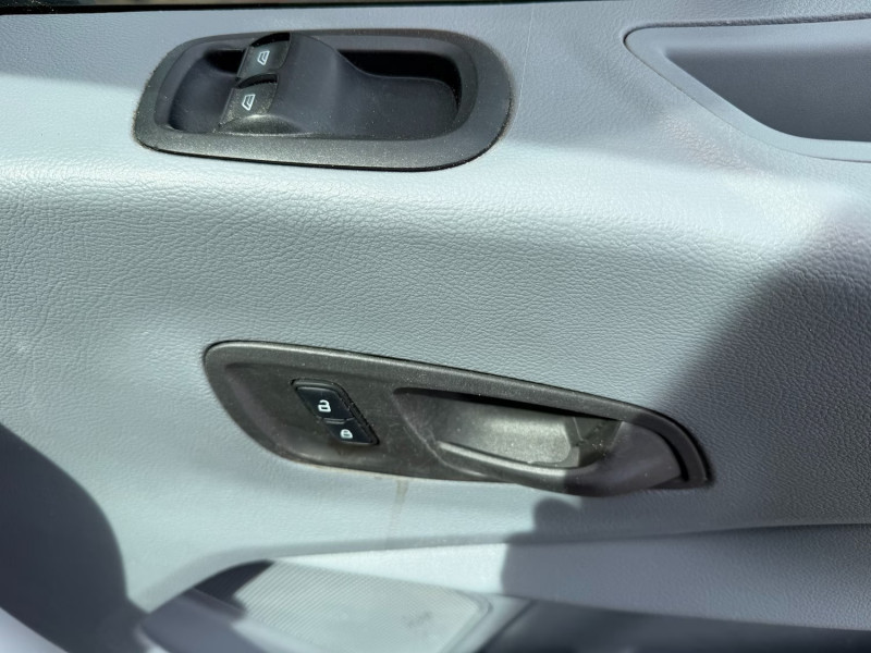 Ford Transit (2018) — photo 7