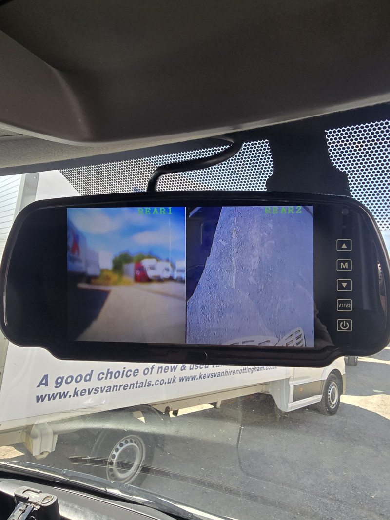 Vauxhall Movano MWB (2019) — photo 11