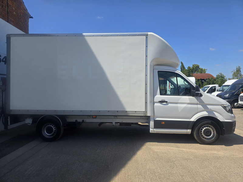 Volkswagen Crafter (2019) — photo 2