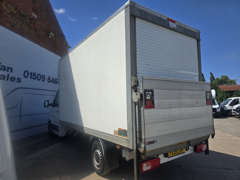 Volkswagen Crafter (2019) — photo 6