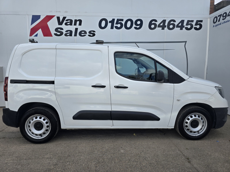 Vauxhall Combo (2019) — photo 8