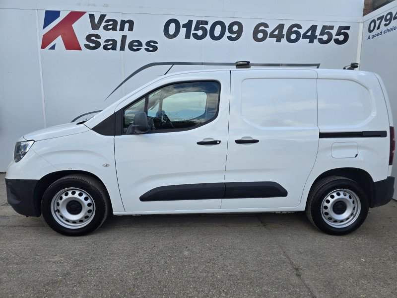 Vauxhall Combo (2019) — photo 2
