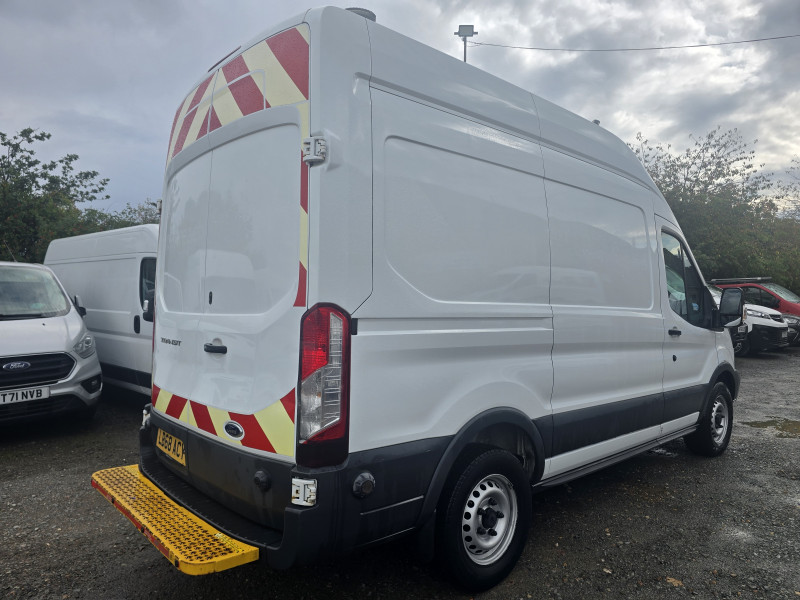 Ford Transit (2019) — photo 3