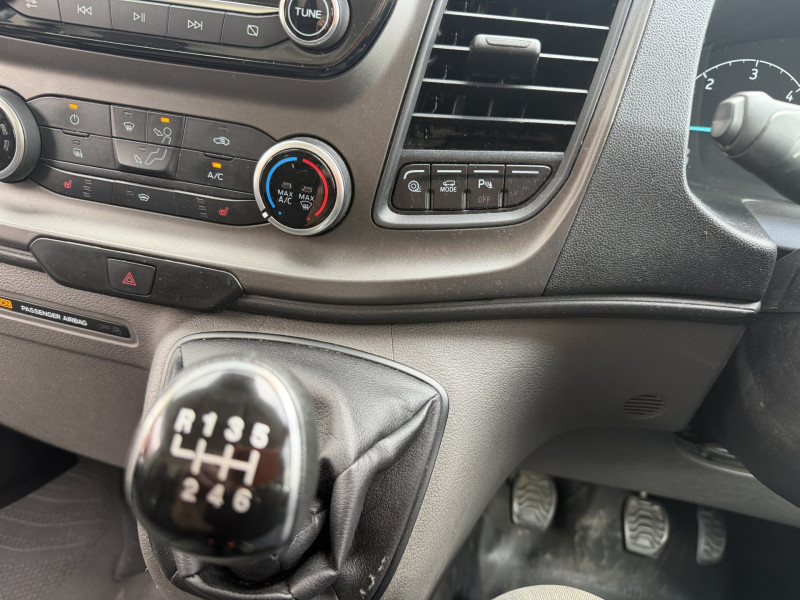 Ford Transit Trend 320 (2022) — photo 10