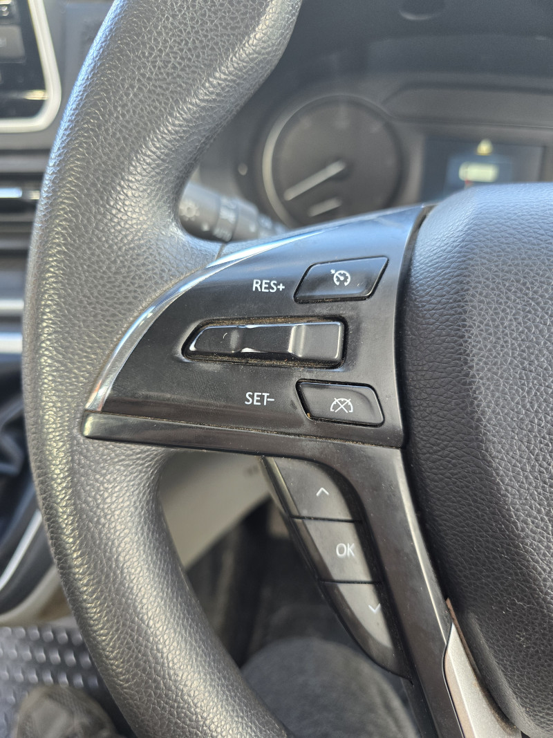 Maxus Delivery 9 (2023) — photo 15