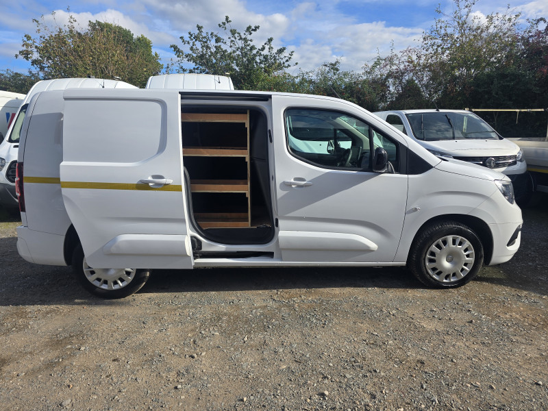 Vauxhall Combo Cargo L2 (2023) — photo 8