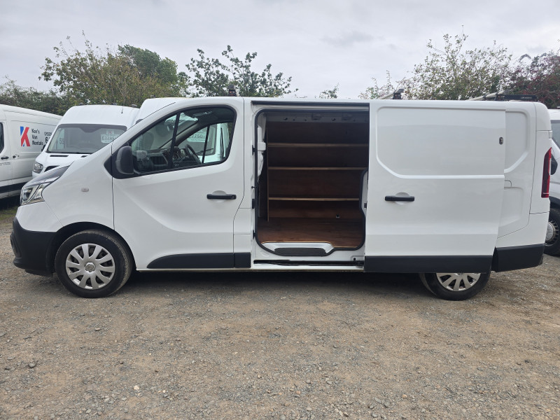 Renault LWB Trafic (2020) — photo 3