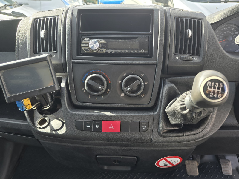 Citroen Relay (2018) — photo 19